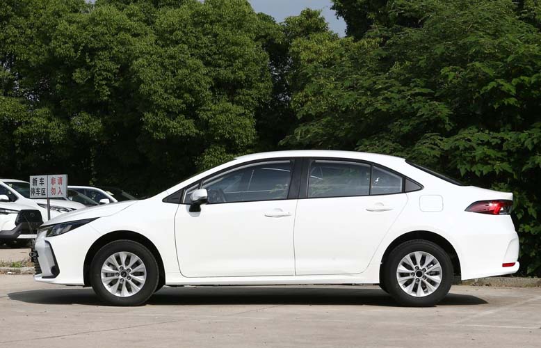 TOYOTA COROLLA – Image 3